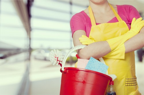 Local post-construction cleaning for a renovated flat in W2 with attention to detail